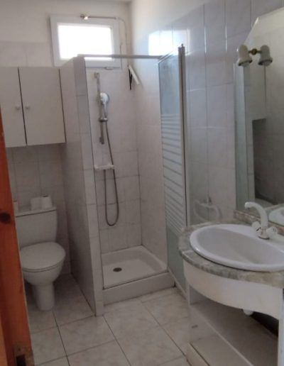 Rénovation complète de salle de bain à Pierrefeu
